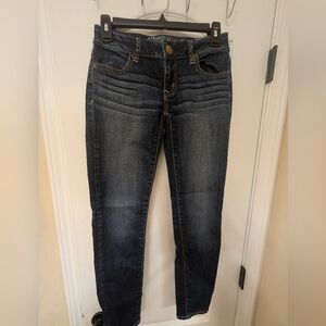 American Eagle Outfitters Low Rise Super Stretch Jegging Deep Indigo